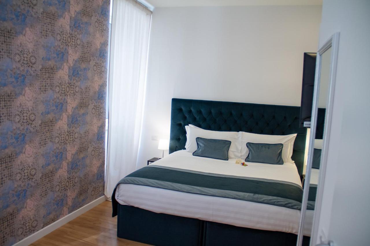 Home At Rome Vatican Suites מראה חיצוני תמונה