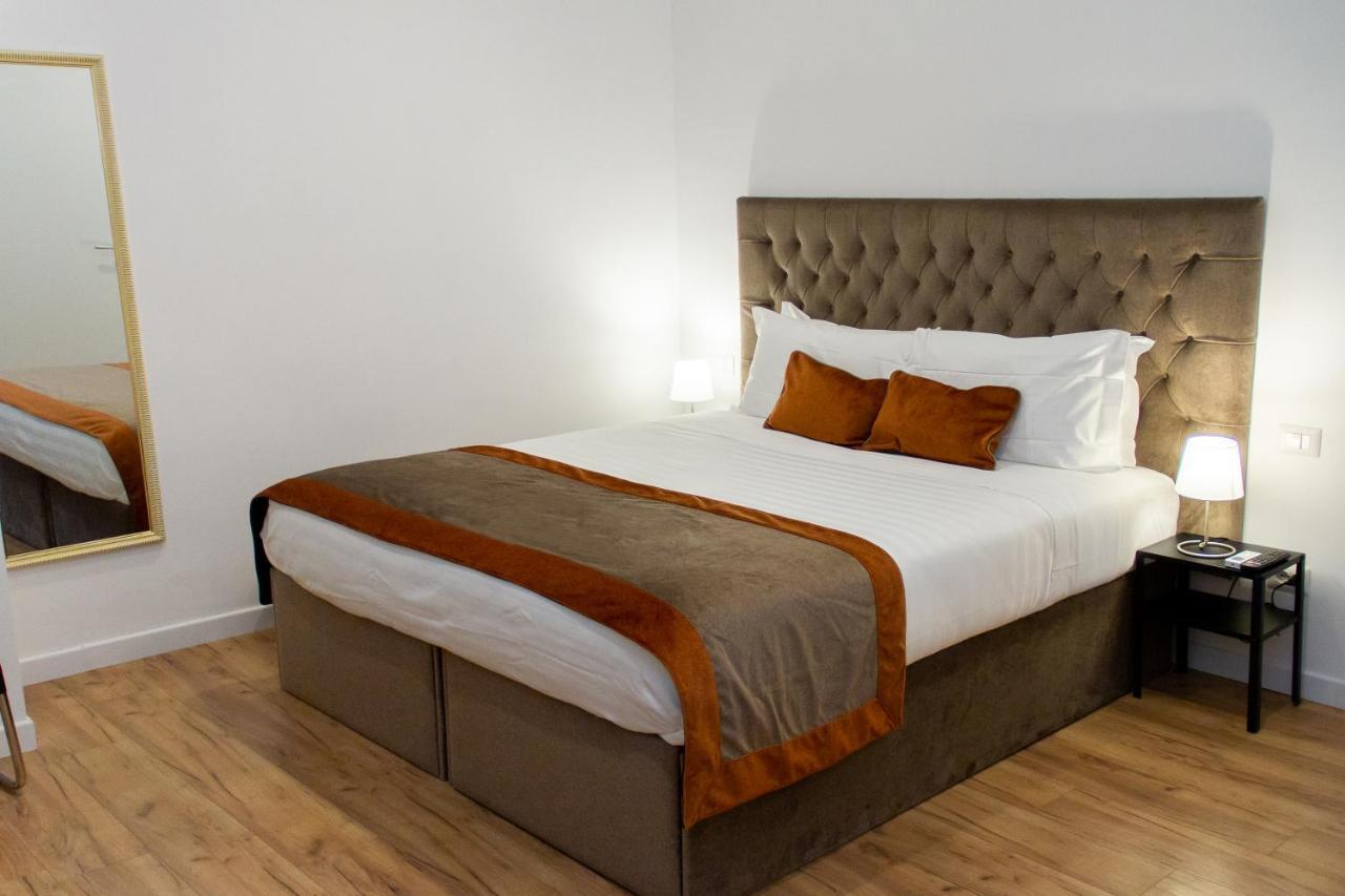 Home At Rome Vatican Suites מראה חיצוני תמונה